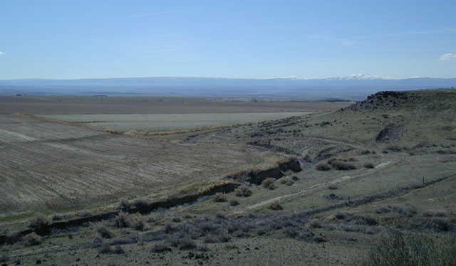 Fields below confluence point