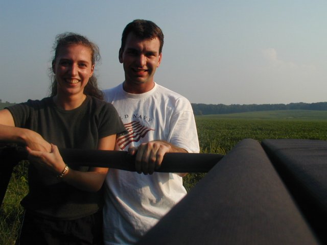 Pic of the confluence from road, with Donna & Rob