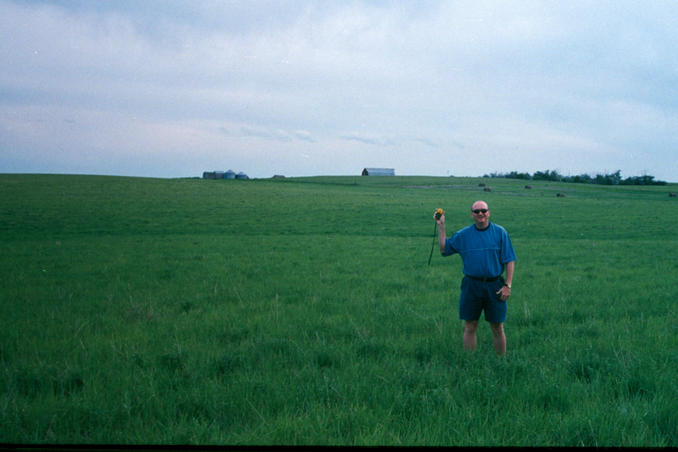 John at the confluence, background is to the SW