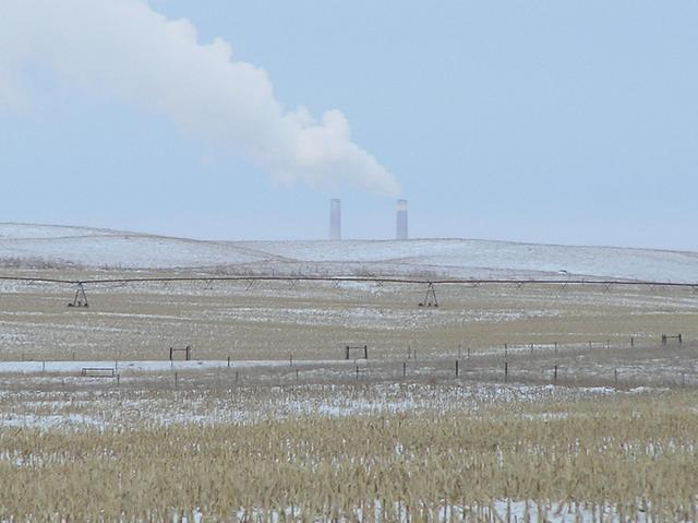 This powerplant south of Sutherland, Nebraska, provides a good marker for the confluence.