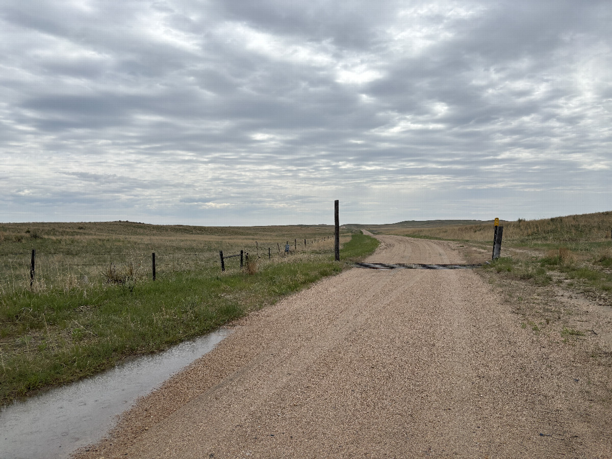 The road I walked on to reach the confluence point neighborhood. 