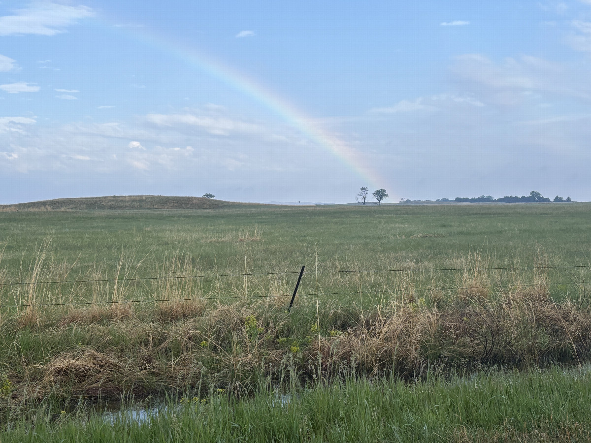 Rainbow in the sandhills south west of the confluence point. 
