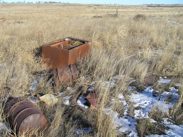 Junked appliances 50 meters west of the confluence.