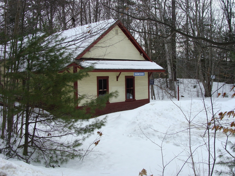 The old Hancock Depot is a landmark on the route to 43N 72W.