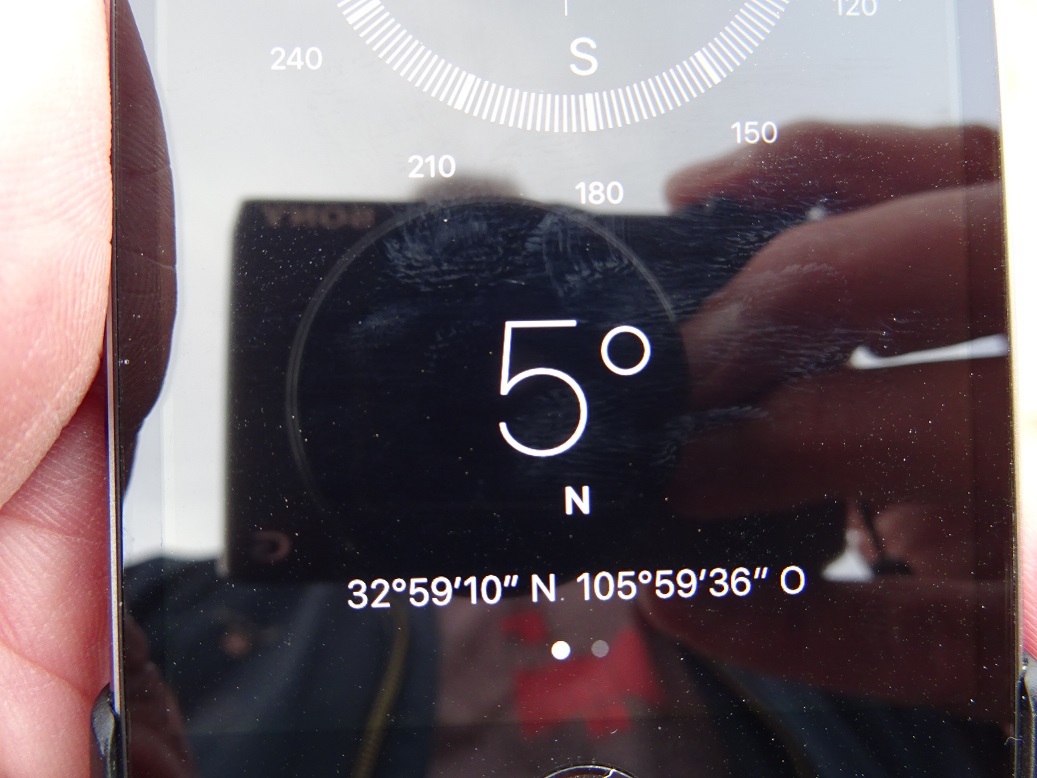 Cell Phone compass screen