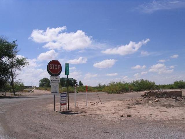 In Engle, a sign says the spaceport is that-a-way