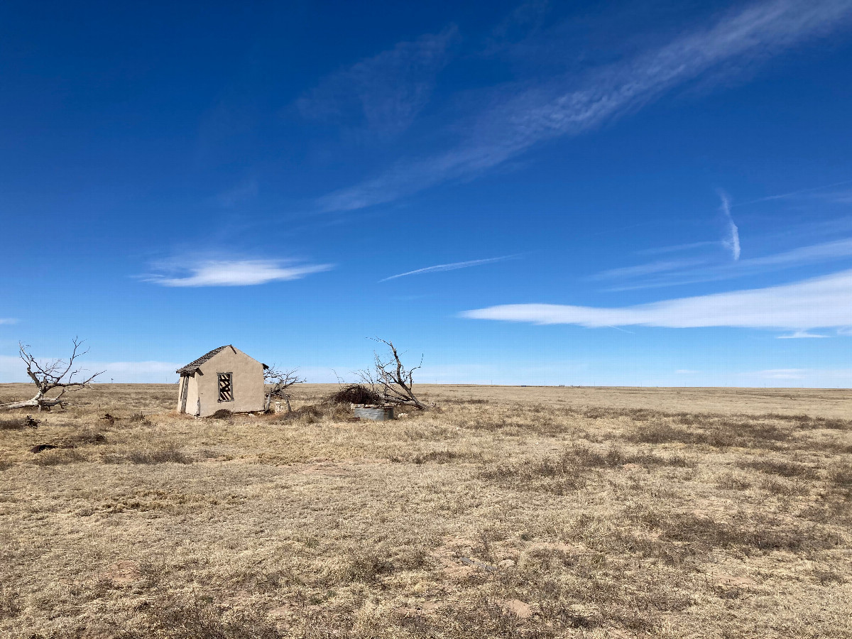 The "confluence welcome center" (old prairie house)