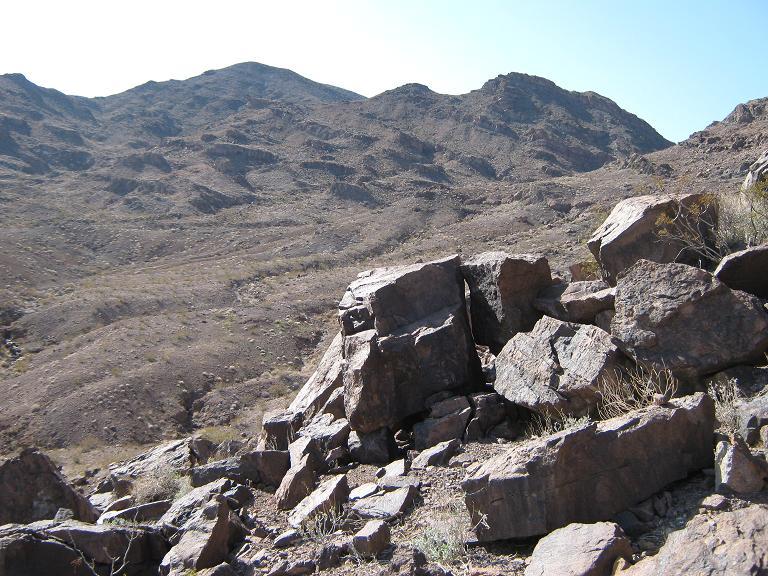 West view. The rock in the foreground is the confluence, according to where I zeroed my GPS.