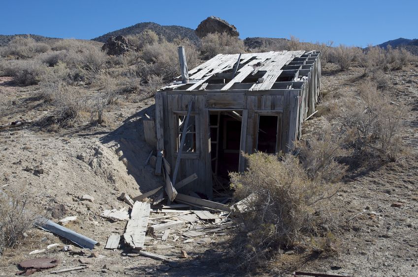 An old miner's hut, at Green Gold Mine, 3.5 miles north of the confluence point