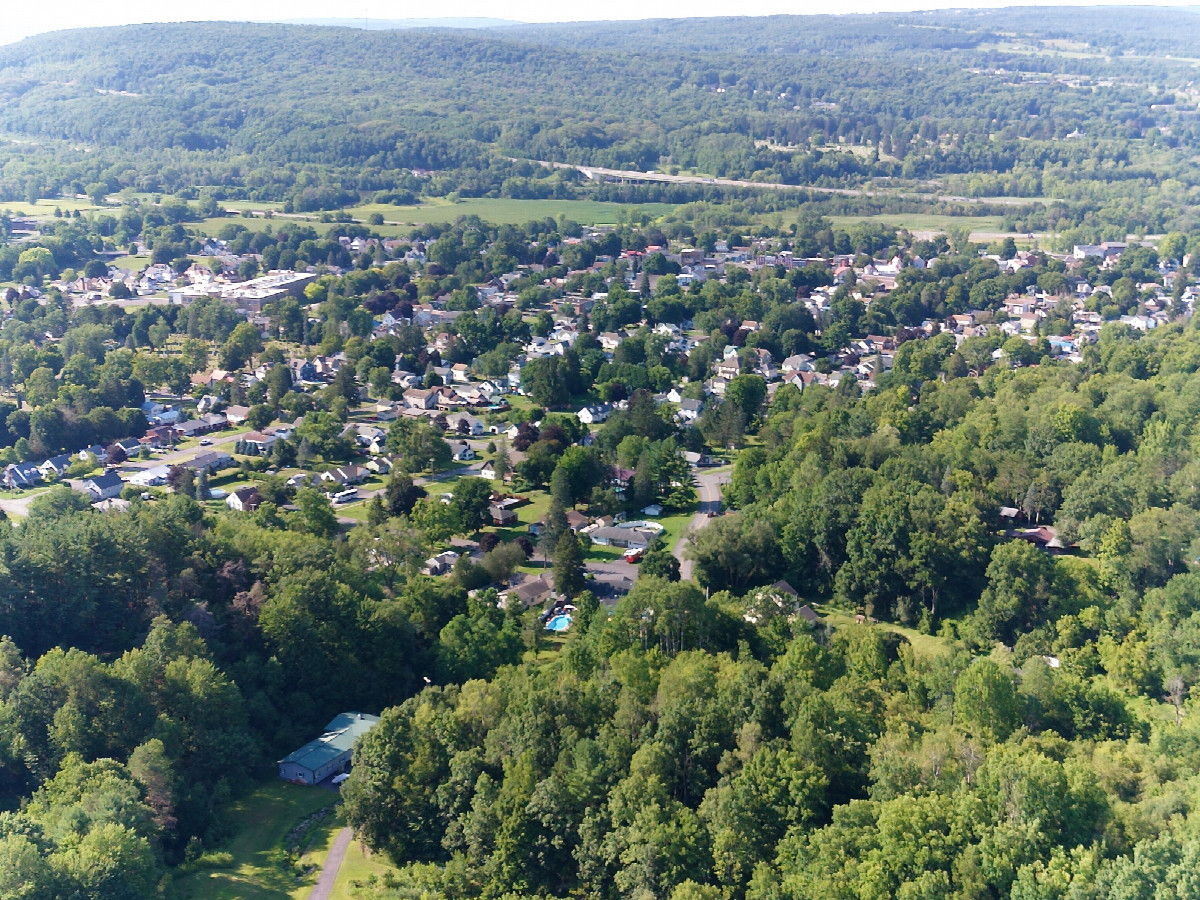 A closeup view of the town of Mohawk, northwest of the point