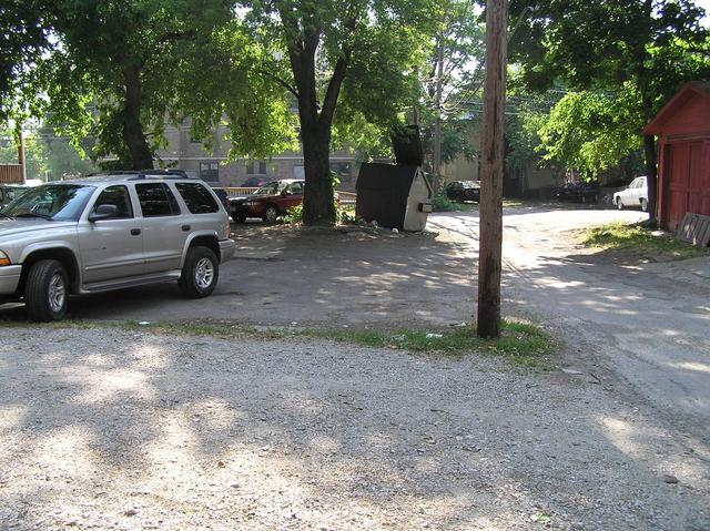 Confluence site in a central Columbus alley, looking west.