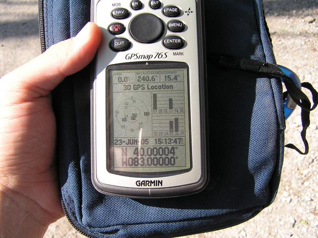 GPS reading at the confluence site.