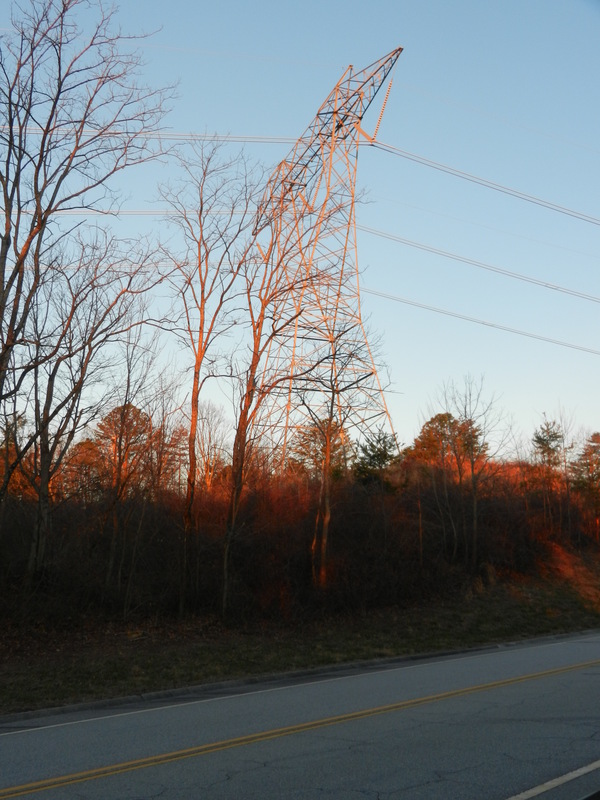 An imposing tower looms over 35N 83W.