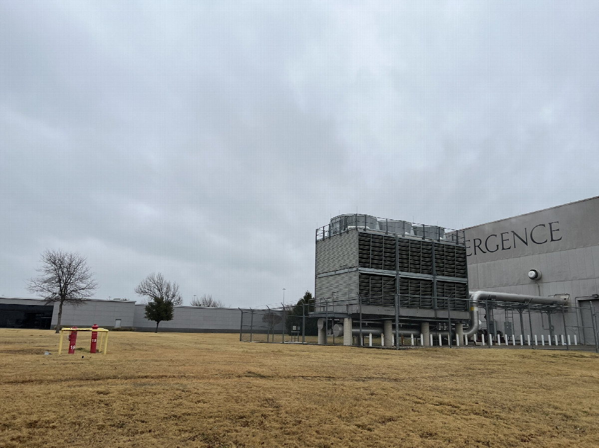 Overview of the confluence from the west