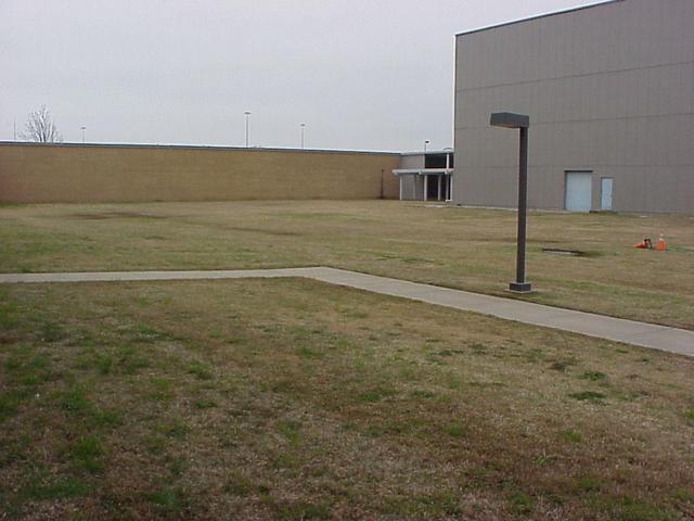 View to the southeast from the confluence site.