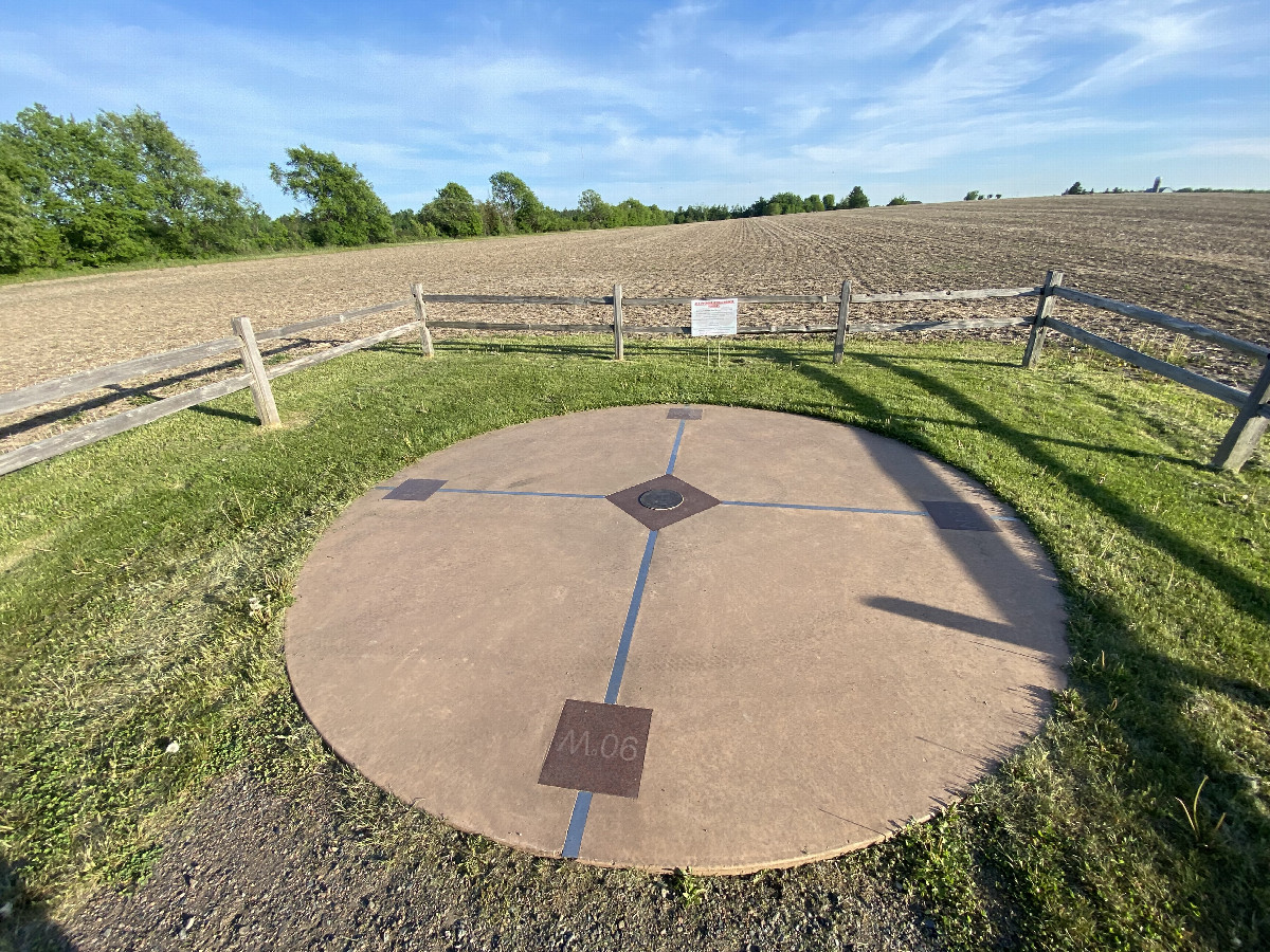 The confluence point on the day of this photograph is a very short distance from the circle center, looking south east.