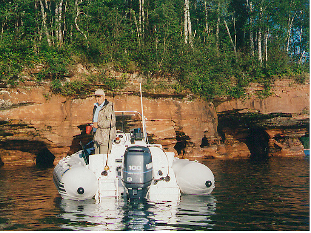 Sand Island sea caves, Zodiac boat & Byron