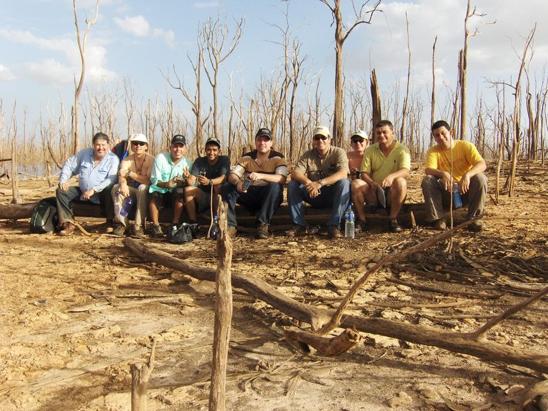 THE HUNTING TEAM MARABUNTA ALFREDO, RAINER, JOSE, JUAN, LUIS, RICARDO, MANUEL, HECTOR AND ERIC