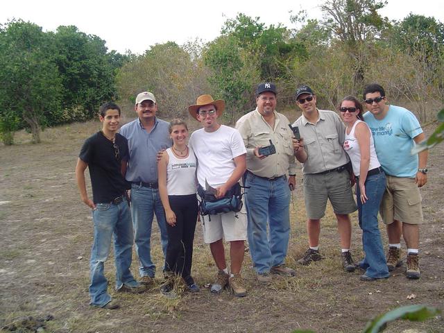 Gustavo, Hector, Jhoset, Jesus, Alfredo, Ricardo, Maria Eugenia and Eric.