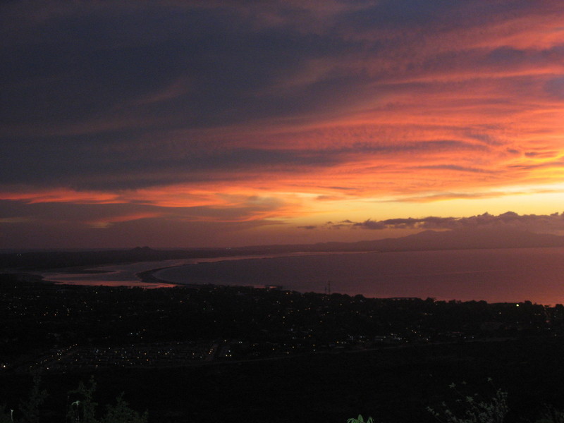 Crepúsculo en el camino de retorno / Sunset on our way back