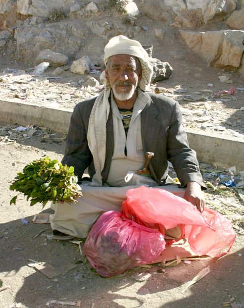 Muqāwat (qāt seller), Khamir