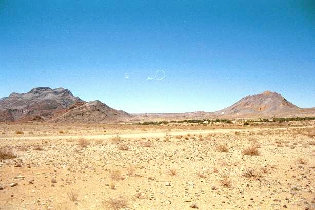 Mountain ranges southeast from Confluence